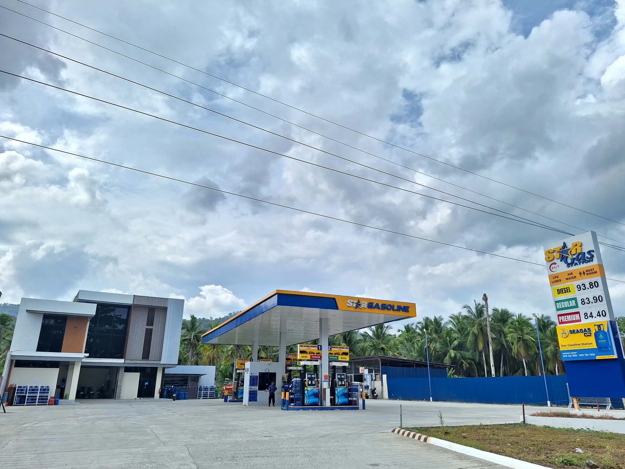 SG4 – Brgy. Badas, Mati City station exterior